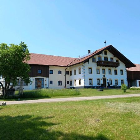 Ferienwohnung Glueck Saaldorf-Surheim Exterior foto
