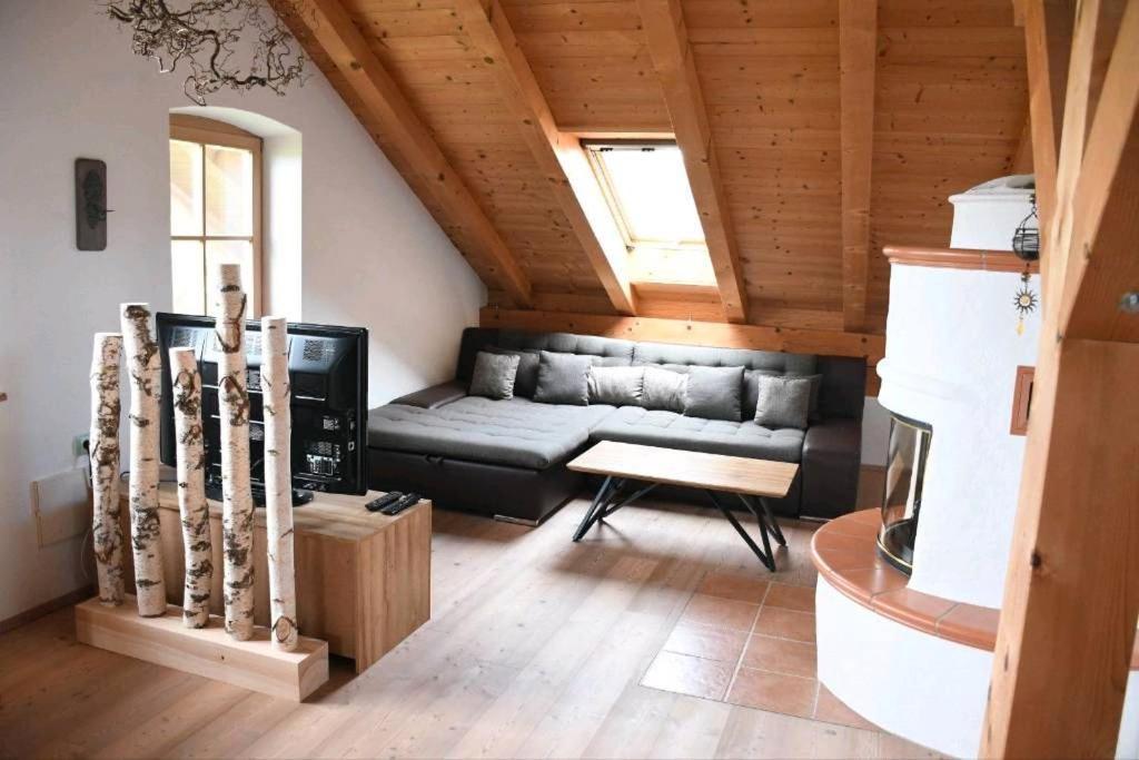 Ferienwohnung Glueck Saaldorf-Surheim Exterior foto